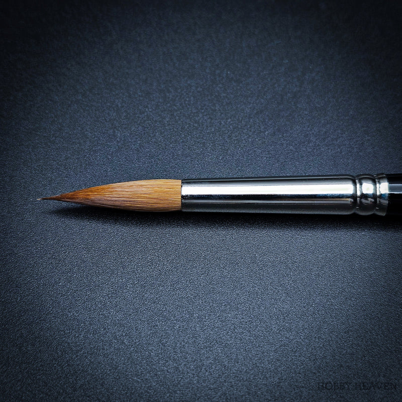 Raphael Series 8402 — Kolinsky Sable Round
