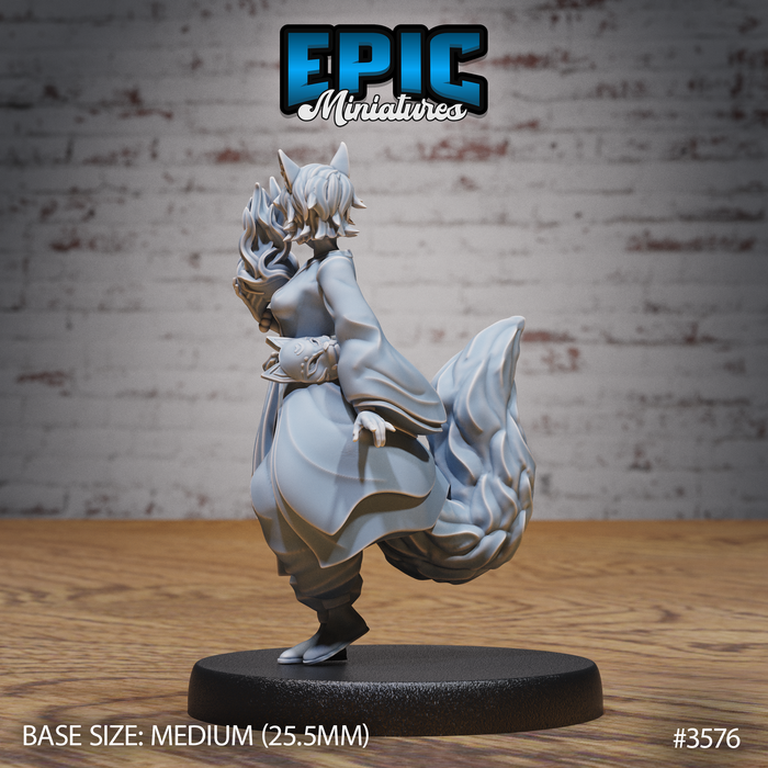 Kitsune Spirit Warrior C | Iron Fist Tournament | Fantasy Miniature | Epic Miniatures