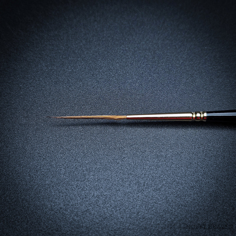 Raphael Series 8802 — Kolinsky Sable Round