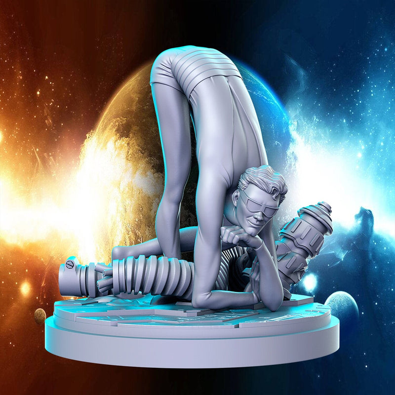 Rubber Dudder | Super Hero Miniature | RN Estudio