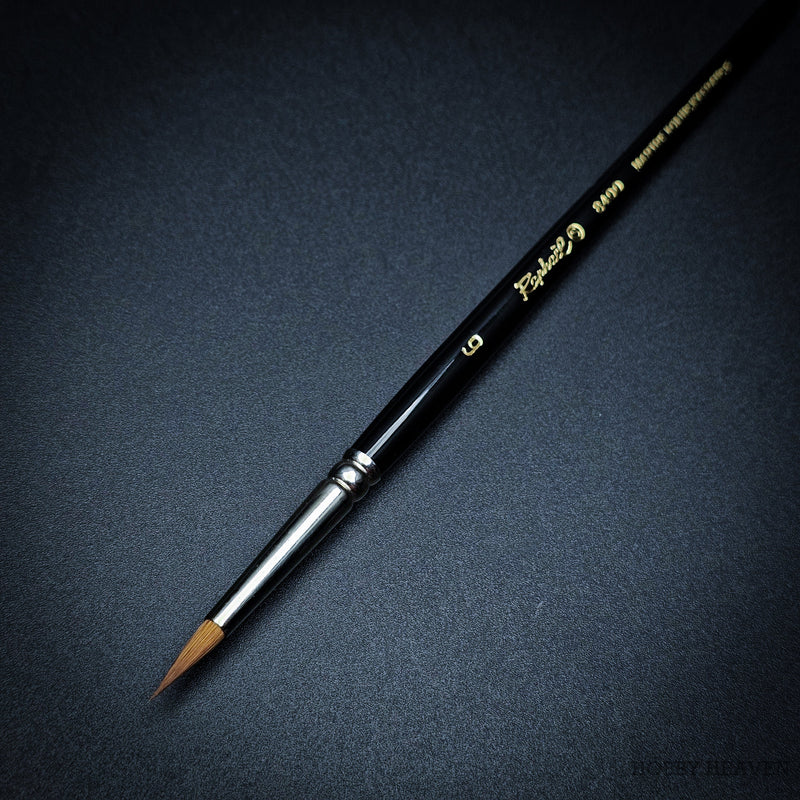 Raphael Series 8400 — Kolinsky Sable Round