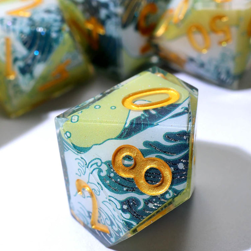 Dawnbreaker | Sharp Edge Dice | Resin | 7 Piece Set