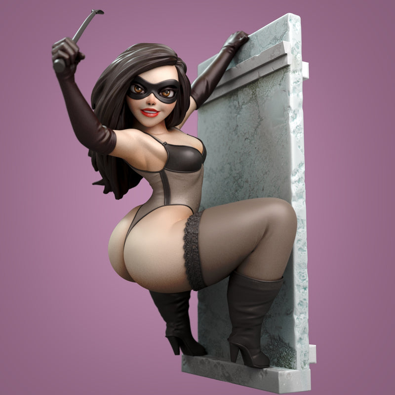 Auntie | Pin-Up Statue Fan Art Miniature Unpainted | Torrida Minis