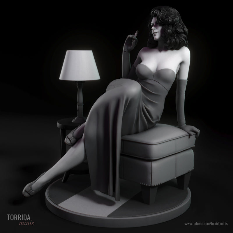 Ava | Pin-Up Statue Fan Art Miniature Unpainted | Torrida Minis