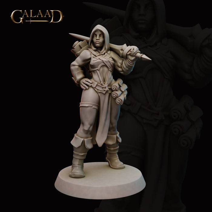 Battle Mage | Female Mages and Fighters | Fantasy Miniature | Galaad Miniatures