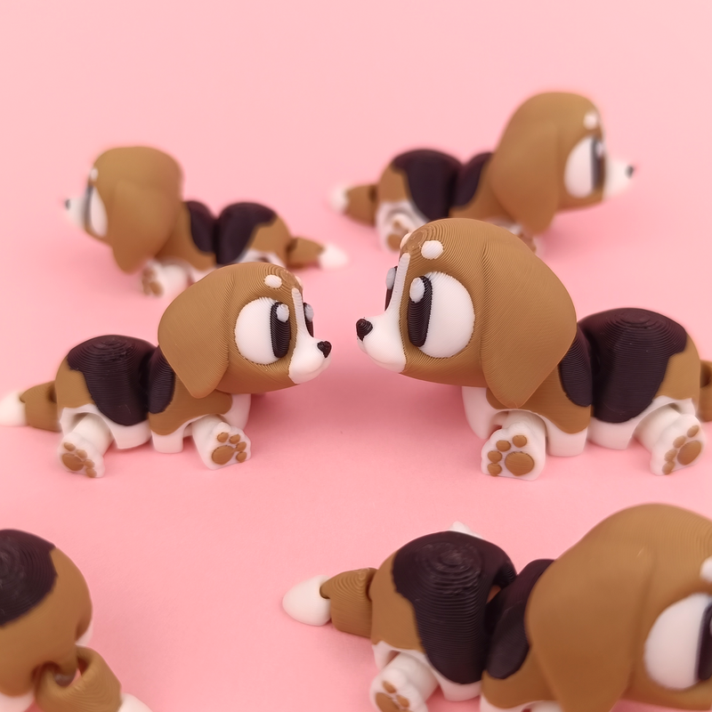 3D Printed Flexi Beagle Dog | Articulated Fidget Toy | Cute Desk Buddy | Keychain | Keyring Gift for Dog Lovers