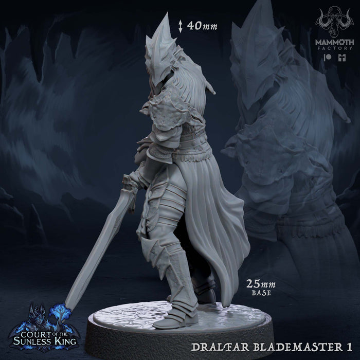 Dralfar Blademaster 1 | Court of the Sunless King | Fantasy Tabletop Miniature | Mammoth Factory