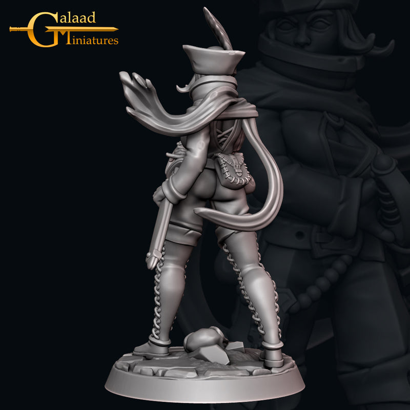 Huntress 3 | October Adventurer | Fantasy Miniature | Galaad Miniatures TabletopXtra