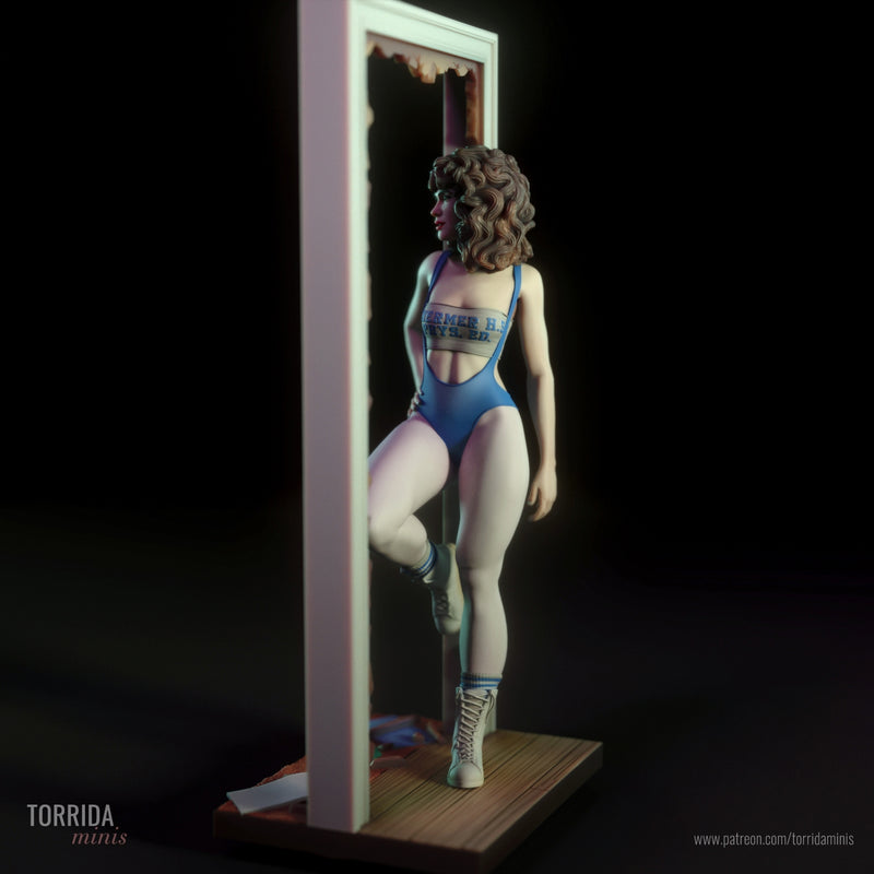 Lisa | Pin-Up Statue Fan Art Miniature Unpainted | Torrida Minis