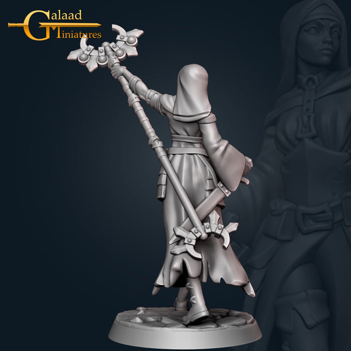 Priest A | February Adventurer | Fantasy Miniature | Galaad Miniatures TabletopXtra