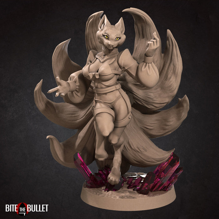 Tailed Fox Mahrian (Bikini) | Foxfolk | Fantasy Miniature | Bite the Bullet TabletopXtra