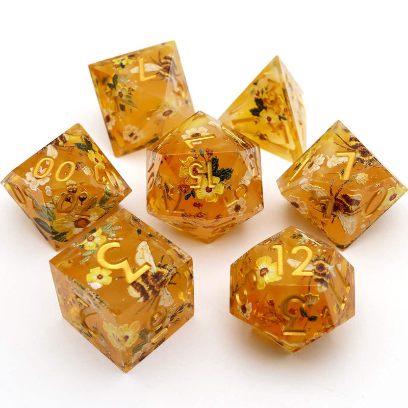 Druids Apiary | Sharp Edge Dice | Resin | 7 Piece Set
