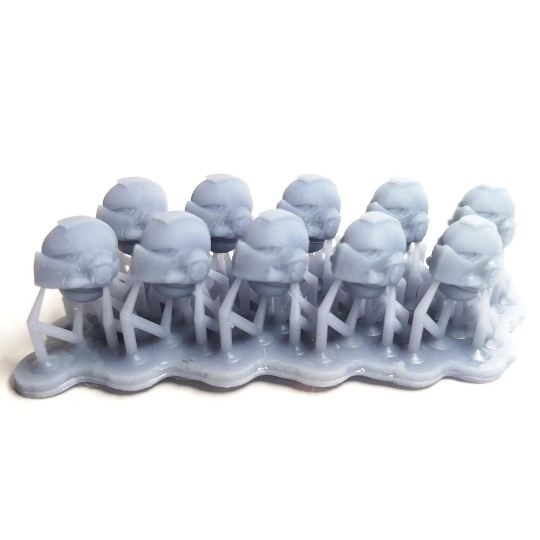 10x Space Warrior Helmets | Silver Knight Helm Ver B | Sci-Fi Grimdark Custom Bitz Wargaming Miniatures 28mm 32mm