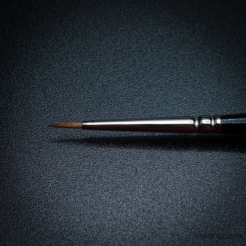 Raphael 8404 — Kolinsky Sable Round