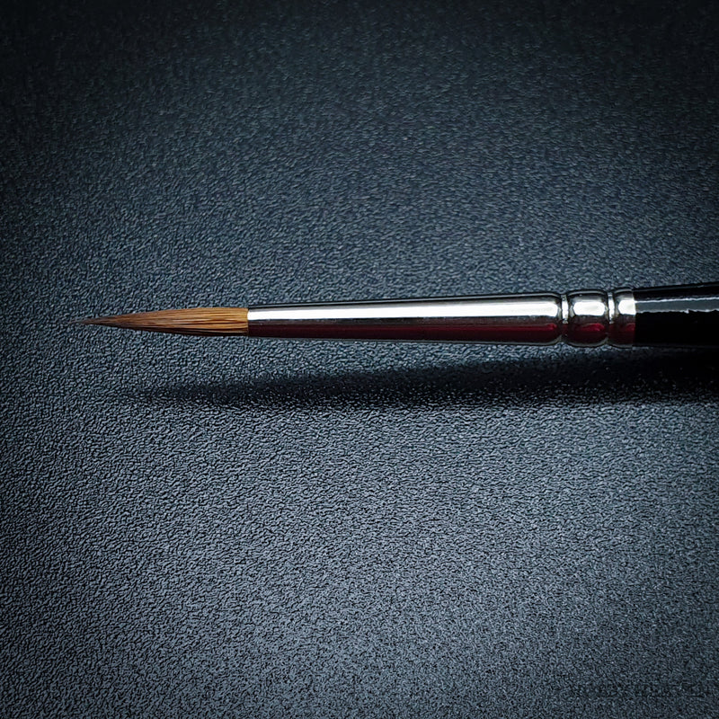 Raphael 8404 — Kolinsky Sable Round