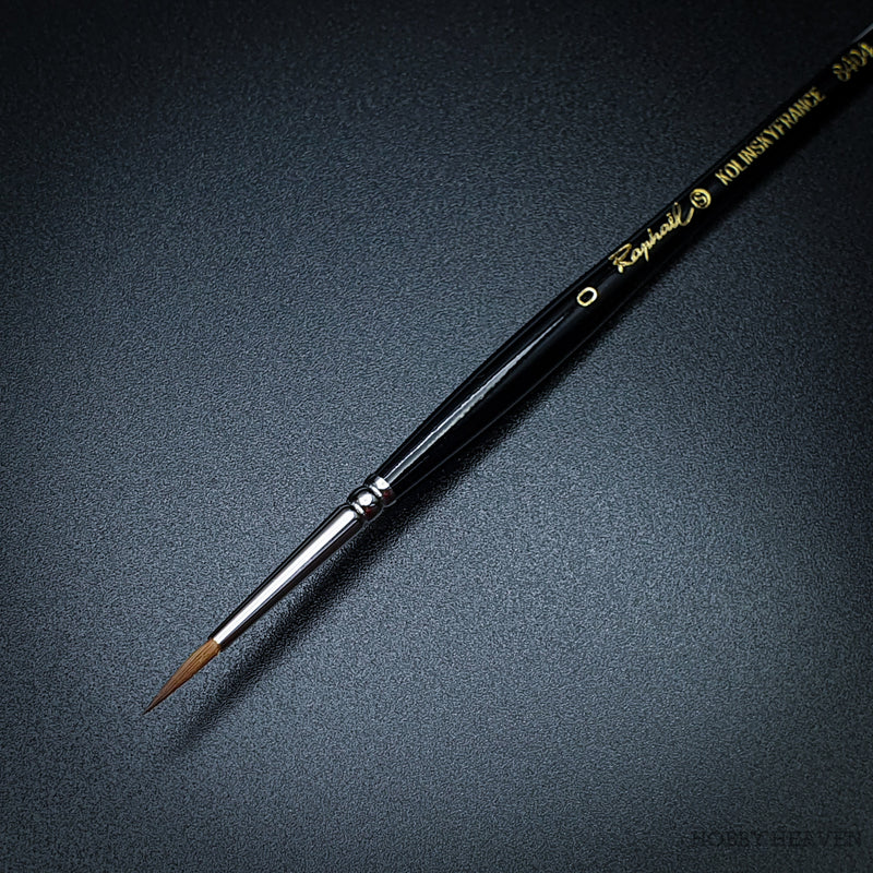 Raphael 8404 — Kolinsky Sable Round