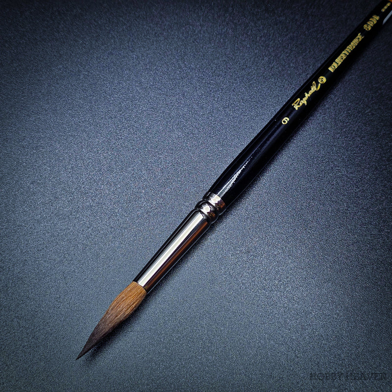 Raphael 8404 — Kolinsky Sable Round