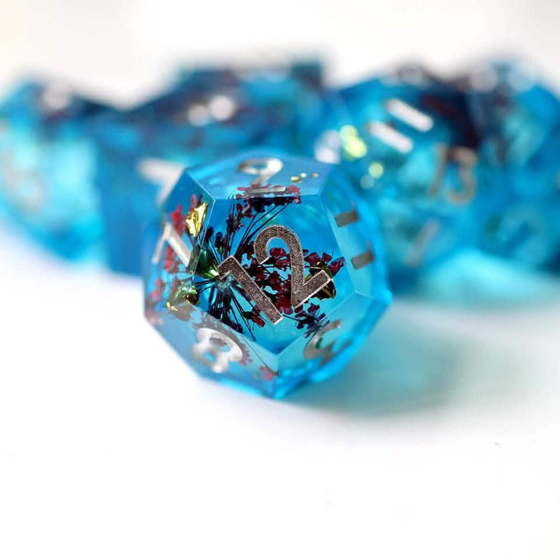 Potion of Clarity | Liquid Core Dice | Resin | 7 Piece Set