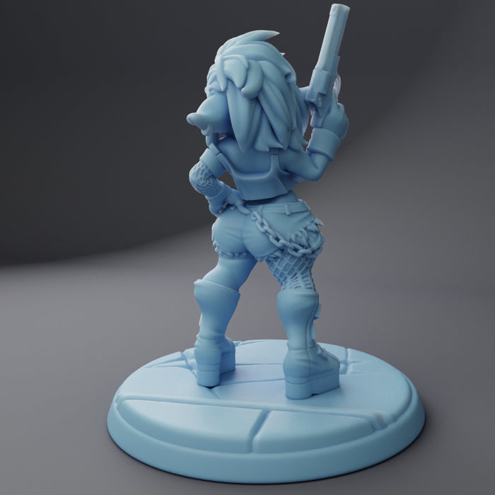 Leora the Goblin Punk Gunslinger | Goblin Party | Fantasy Miniature | Twin Goddess Miniatures