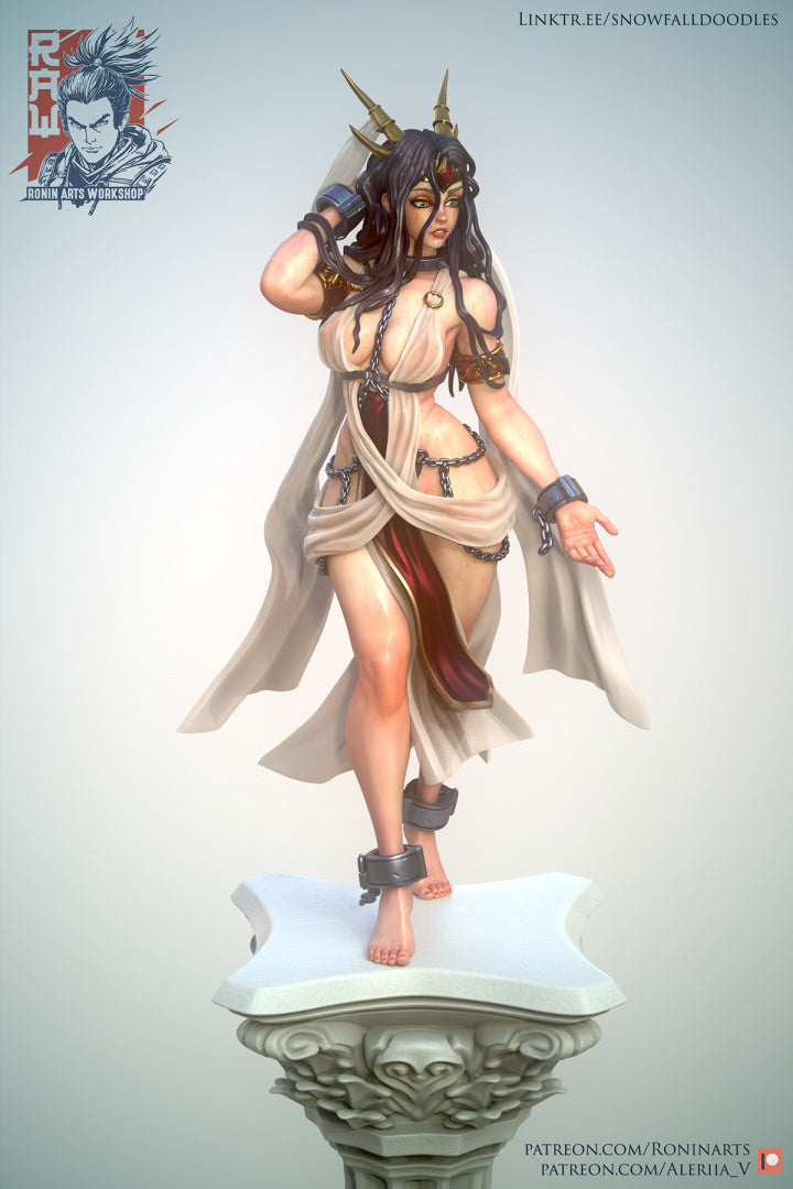 Lady Shura | Pin-Up Statue Fan Art Miniature Unpainted | Ronin Arts Workshop